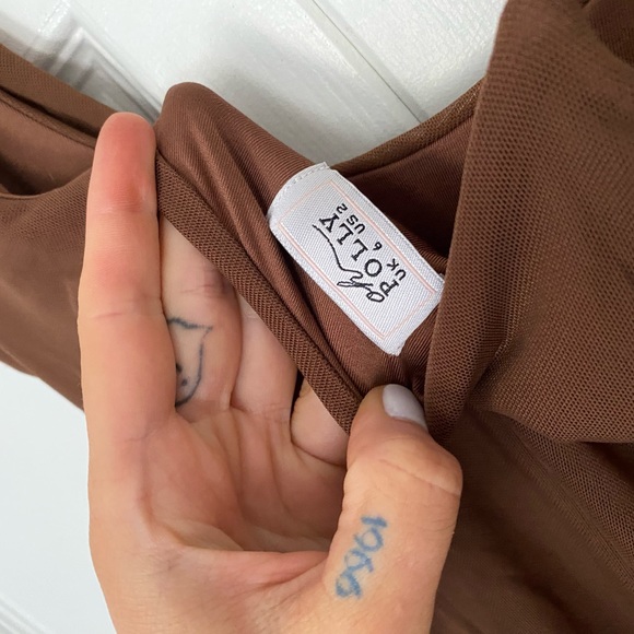 Brown dress - Picture 3 of 3